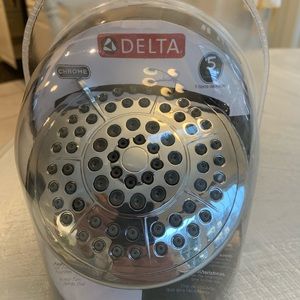 New in Package Delta Chrome 5 Spray Shower Head